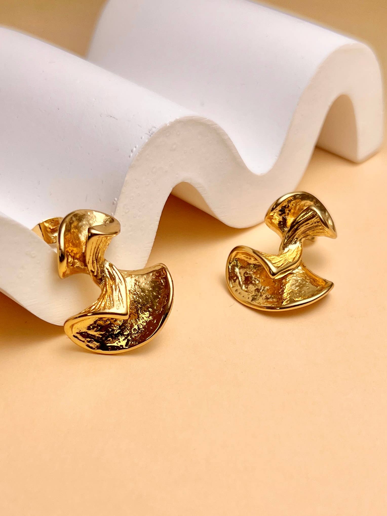 Zafina Sculpted Earrings