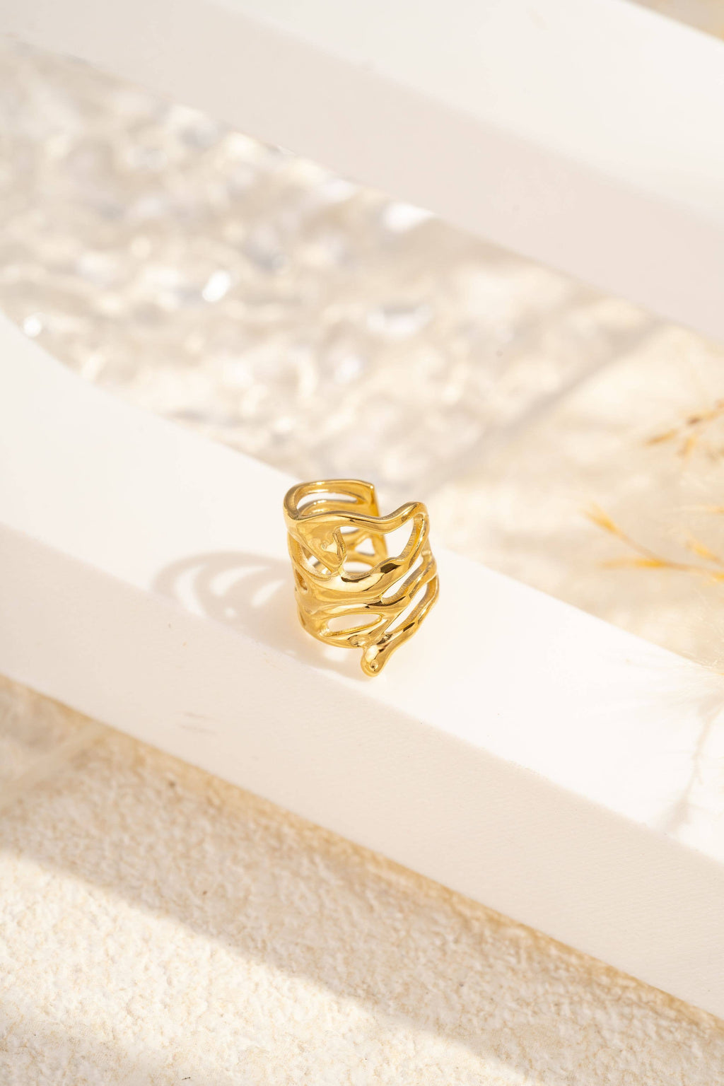 Calira Ear Cuff