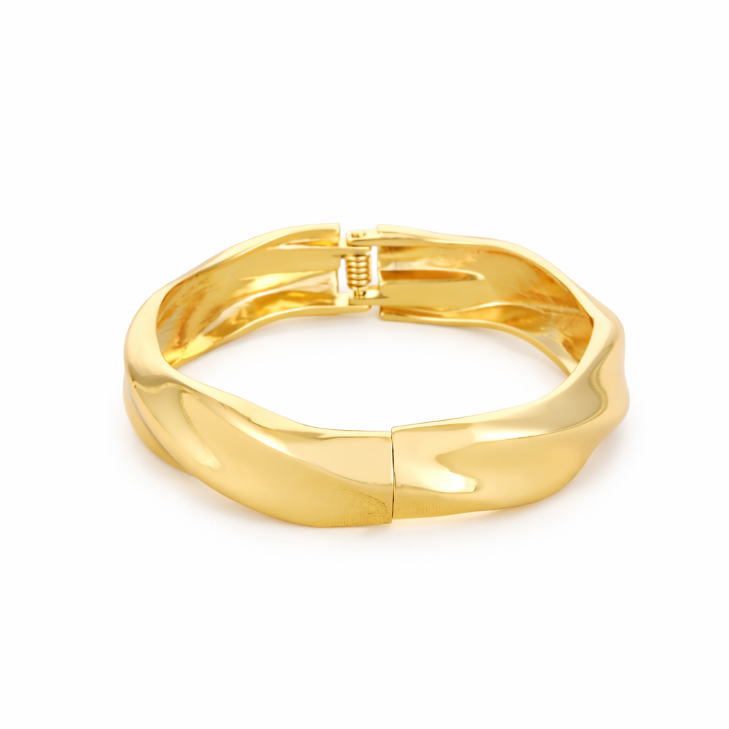 Waves Sculpt Bangle